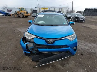2017 Toyota RAV4 XLE with VIN JTMRFREV8HJ117393, listed as a IAAI auction lot 41676036 with 176,027 mi miles. Bid and sale history available at carsss.com. Image 13.
