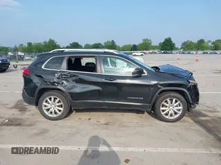 2017 Jeep Cherokee High Altitude z VIN 1C4PJMDS7HW665517, wystawiony jako IAAI lot #42430826 z przebiegiem 139 058 mil mil oraz . Historia ofert i sprzedaży dostępna na DreamBid. Obrazek 14.