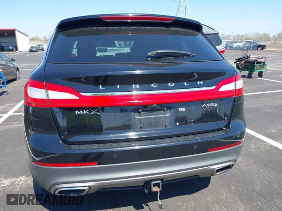 2018 Lincoln MKX Select with VIN 2LMPJ8KR1JBL15072, listed as a IAAI auction lot 41868951 with 125,743 mi miles. Bid and sale history available at carsss.com. Image 16.