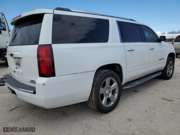 2020 Chevrolet Suburban Premier with VIN 1GNSCJKCXLR208102, listed as a Copart auction lot 86571624 with 246,214 mi miles and Non Repairable. Bid and sale history available at carsss.com. Image 3.