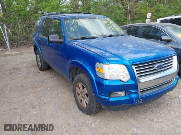 2010 Ford Explorer XLT with VIN 1FMEU7DE0AUA12146, listed as a IAAI auction lot 42119813 with 241,101 mi miles. Bid and sale history available at carsss.com. Image 1.