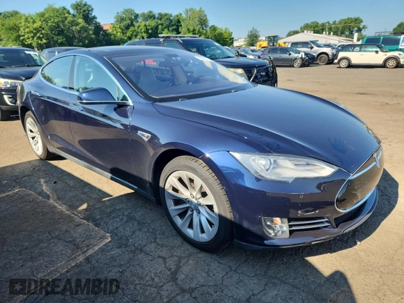 2014 Tesla Model S 60 z VIN 5YJSA1H11EFP39783, wystawiony jako Copart lot #65086315 z przebiegiem 175 480 mil mil oraz Czysty tytuł • Clean title. Historia ofert i sprzedaży dostępna na DreamBid. Obrazek 4.