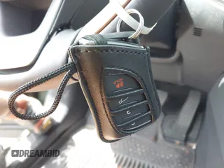 2025 Lexus RX 350 z VIN 2T2BAMCA7SC098174, wystawiony jako IAAI lot #42294965 z przebiegiem 3 845 mil mil oraz . Historia ofert i sprzedaży dostępna na DreamBid. Obrazek 11.