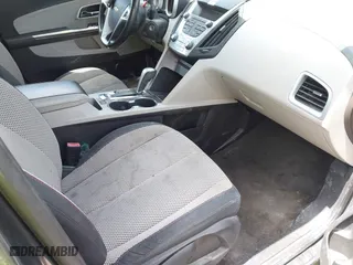 2011 Chevrolet Equinox LT w/2LT with VIN 2CNALPEC0B6229470, listed as a IAAI auction lot 42010615 with 177,370 mi miles. Bid and sale history available at carsss.com. Image 5.