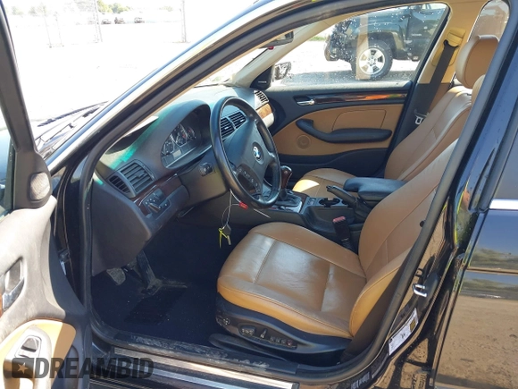 2005 BMW 3 Series 330xi with VIN WBAEW53465PG12248, listed as a IAAI auction lot 41664953 with 188,677 mi miles and . Bid and sale history available at carsss.com. Image 5.