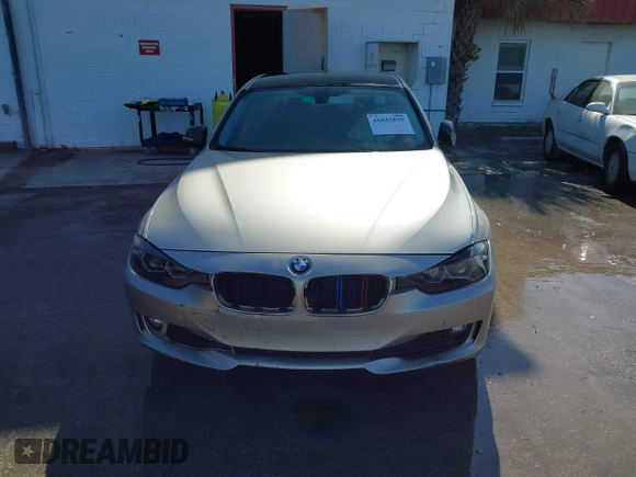 2015 BMW 3 Series 320i with VIN WBA3B1G58FNT03373, listed as a IAAI auction lot 41843859 with 98,439 mi miles. Bid and sale history available at carsss.com. Image 12.