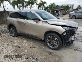 2023 Infiniti QX60 Luxe z VIN 5N1DL1FS9PC371847, wystawiony jako Copart lot #63471885 z przebiegiem 85 811 mil mil oraz Czysty tytuł • Clean title. Historia ofert i sprzedaży dostępna na DreamBid. Obrazek 4.