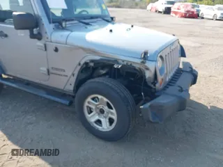 2013 Jeep Wrangler Sport with VIN 1C4AJWAG5DL639365, listed as a IAAI auction lot 40342277 with 117,109 mi miles and . Bid and sale history available at DreamBid. Image 6.