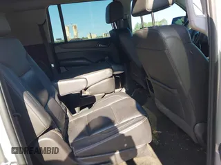 2017 Chevrolet Suburban Premier z VIN 1GNSCJKCXHR208785, wystawiony jako IAAI lot #42166963 z przebiegiem 227 249 mil mil oraz . Historia ofert i sprzedaży dostępna na DreamBid. Obrazek 8.