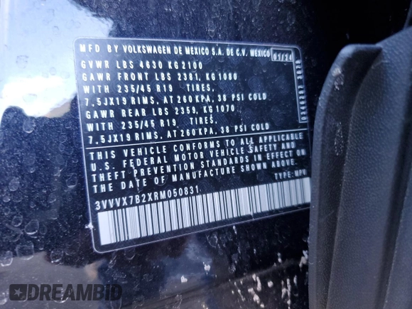 2024 Volkswagen Taos SE z VIN 3VVVX7B2XRM050831, wystawiony jako Copart lot #42519705 z przebiegiem 9 271 mil mil oraz Szkoda całkowita • Salvage title. Historia ofert i sprzedaży dostępna na DreamBid. Obrazek 14.