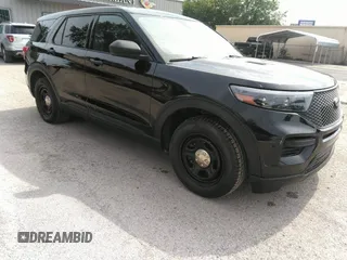 2021 Ford Police Interceptor Utility z VIN 1FM5K8AB6MGB46944, wystawiony jako IAAI lot #42265552 z przebiegiem 100 869 mil mil oraz . Historia ofert i sprzedaży dostępna na DreamBid. Obrazek 1.