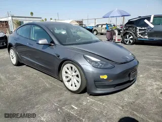 2022 Tesla Model 3 with VIN 5YJ3E1EA1NF372879, listed as a Copart auction lot 71604604 with 60,925 mi miles and Salvage Title. Bid and sale history available at carsss.com. Image 11.