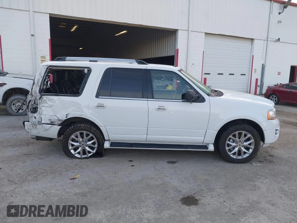 2016 Ford Expedition Limited with VIN 1FMJU2AT3GEF53182, listed as a IAAI auction lot 42077019 with 189,564 mi miles and . Bid and sale history available at DreamBid. Image 13.