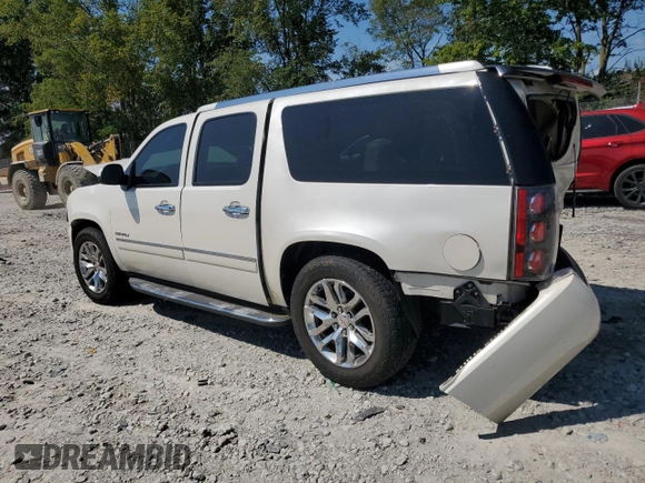 2012 GMC Yukon XL Denali with VIN 1GKS2MEF4CR254001, listed as a Copart auction lot 67272474 with 274,447 mi miles and Clean Title. Bid and sale history available at carsss.com. Image 2.