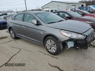 2018 Hyundai Sonata Hybrid SE with VIN KMHE24L39JA086798, listed as a Copart auction lot 42419605 with 93,847 mi miles and Clean Title. Bid and sale history available at carsss.com. Image 4.