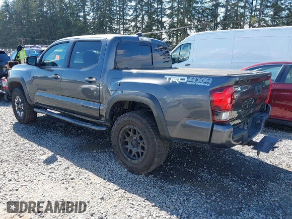 2019 Toyota Tacoma SR z VIN 3TMCZ5AN9KM232882, wystawiony jako IAAI lot #41879314 z przebiegiem Nie podano mil oraz . Historia ofert i sprzedaży dostępna na DreamBid. Obrazek 3.