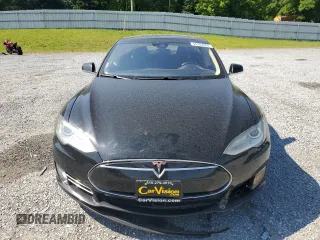 2016 Tesla Model S 70 with VIN 5YJSA1E17GF123934, listed as a Copart auction lot 55202865 with 132,027 mi miles and Salvage title. Bid and sale history available at DreamBid. Image 5.