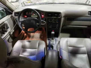 1998 Volvo S70 с VIN YV1LS5574W2548343, выставлен на аукционе Copart как лот 84813944 с пробегом 144 221 миль миль и Списание • Salvage title. История ставок и продаж доступна на DreamBid. Изображение 8.