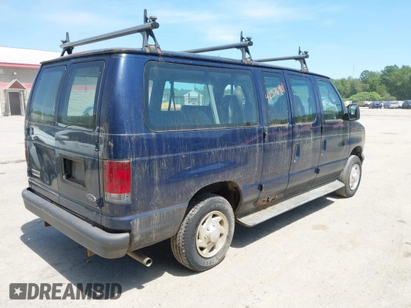2007 Ford Econoline Passenger XL z VIN 1FMNE11W57DB28135, wystawiony jako IAAI lot #42576901 z przebiegiem 143 458 mil mil oraz . Historia ofert i sprzedaży dostępna na DreamBid. Obrazek 4.