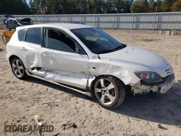 2006 Mazda 3 s with VIN JM1BK143961489627, listed as a Copart auction lot 82085924 with 204,899 mi miles and Salvage Title. Bid and sale history available at carsss.com. Image 4.