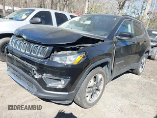 2018 Jeep Compass Limited with VIN 3C4NJDCB1JT397147, listed as a IAAI auction lot 41853649 with 122,672 mi miles. Bid and sale history available at carsss.com. Image 21.