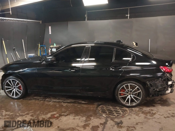 2020 BMW 3 Series 330i xDrive with VIN 3MW5R7J08L8B10398, listed as a IAAI auction lot 41854095 with 89,319 mi miles and . Bid and sale history available at DreamBid. Image 15.