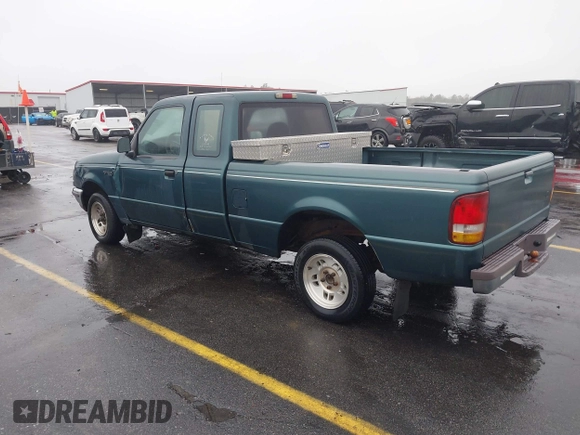 1997 Ford Ranger XLT with VIN 1FTCR14X3VPB26481, listed as a IAAI auction lot 41573728 with 209,256 mi miles. Bid and sale history available at carsss.com. Image 3.