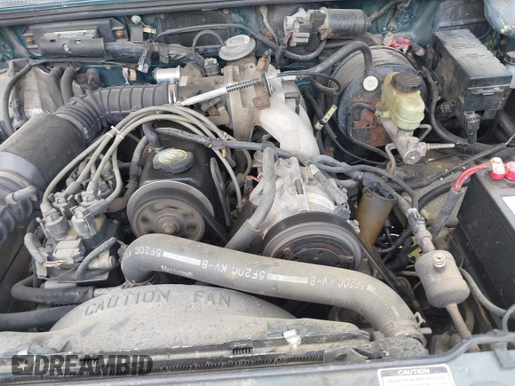 1995 Ford Ranger Splash z VIN 1FTCR10A8SUC20905, wystawiony jako IAAI lot #42058567 z przebiegiem 125 675 mil mil oraz . Historia ofert i sprzedaży dostępna na DreamBid. Obrazek 10.
