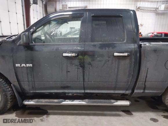 2009 Dodge Ram 1500 SLT with VIN 1D3HV18P39S760198, listed as a IAAI auction lot 41663358 with 197,330 mi miles. Bid and sale history available at carsss.com. Image 15.