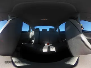 2018 Volkswagen Passat SE z VIN 1VWBA7A3XJC038887, wystawiony jako IAAI lot #42084936 z przebiegiem 62 857 mil mil oraz . Historia ofert i sprzedaży dostępna na DreamBid. Obrazek 18.