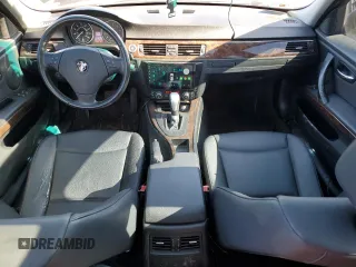 2008 BMW 3 Series 328xi with VIN WBAVT73598FZ37562, listed as a Copart auction lot 48120725 with 137,938 mi miles and Salvage title. Bid and sale history available at DreamBid. Image 8.