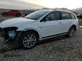 2017 Volkswagen Golf S z VIN 3VWH17AU7HM514346, wystawiony jako Copart lot #85583424 z przebiegiem 114 859 mil mil oraz Szkoda całkowita • Salvage title. Historia ofert i sprzedaży dostępna na DreamBid. Obrazek 1.