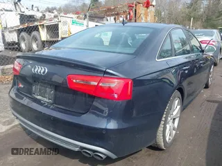2013 Audi S6 Prestige with VIN WAUF2AFC6DN081829, listed as a IAAI auction lot 41785814 with 127,935 mi miles. Bid and sale history available at carsss.com. Image 4.