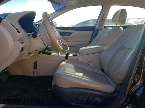 2018 Nissan Altima SV with VIN 1N4AL3AP6JC191860, listed as a Copart auction lot 48862284 with 131,892 mi miles and Non Repairable. Bid and sale history available at DreamBid. Image 7.