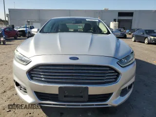 2013 Ford Fusion SE with VIN 3FA6P0HR8DR123159, listed as a Copart auction lot 51680325 with 112,162 mi miles and Salvage Title. Bid and sale history available at carsss.com. Image 5.