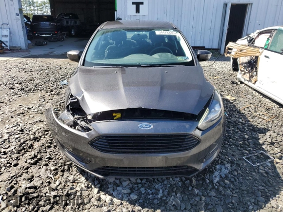 2018 Ford Focus SE with VIN 1FADP3FE5JL255010, listed as a Copart auction lot 54478335 with 118,074 mi miles and Salvage Title. Bid and sale history available at carsss.com. Image 5.
