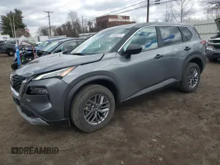 2023 Nissan Rogue S z VIN 5N1BT3AB4PC799044, wystawiony jako Copart lot #48305115 z przebiegiem 40 175 mil mil oraz Szkoda całkowita • Salvage title. Historia ofert i sprzedaży dostępna na DreamBid. Obrazek 1.