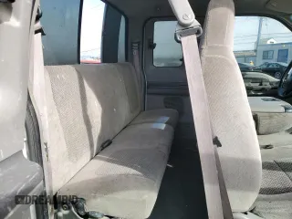 2001 Ford Super Duty F-250 XL with VIN 1FTNX20LX1EA37939, listed as a Copart auction lot 82408314 with 303,527 mi miles and Salvage Title. Bid and sale history available at carsss.com. Image 10.