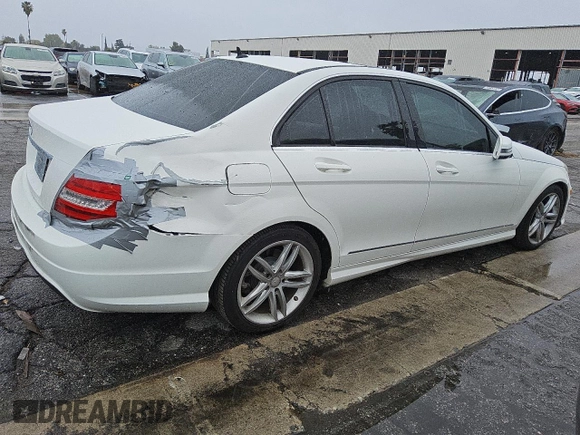 2014 Mercedes-Benz C 250 Sport with VIN WDDGF4HB4EA933398, listed as a Copart auction lot 49122985 with 141,039 mi miles and Clean title. Bid and sale history available at DreamBid. Image 3.
