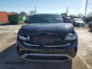 2023 Volkswagen Atlas SE z VIN 1V2JE2CA7PC201035, wystawiony jako Copart lot #46666655 z przebiegiem 28 193 mil mil oraz Szkoda całkowita • Salvage title. Historia ofert i sprzedaży dostępna na DreamBid. Obrazek 5.