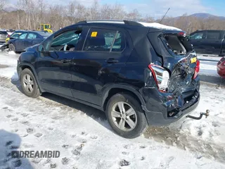 2022 Chevrolet Trax LT with VIN KL7CJPSM2NB567855, listed as a IAAI auction lot 41242877 with 87,001 mi miles. Bid and sale history available at carsss.com. Image 3.