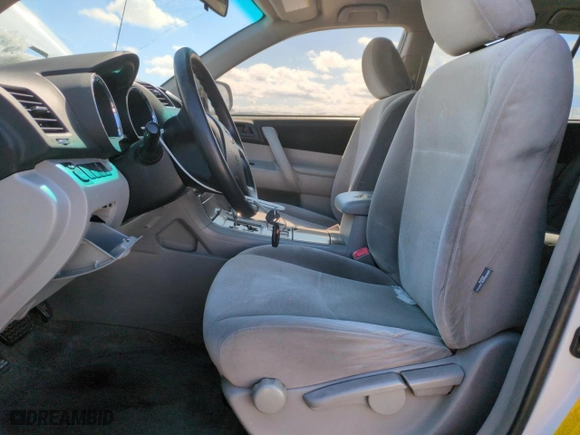2008 Toyota Highlander with VIN JTEDS41A082044442, listed as a Copart auction lot 48958075 with 217,023 mi miles and Salvage Title. Bid and sale history available at carsss.com. Image 7.