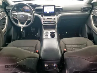 2020 Ford Explorer XLT with VIN 1FMSK7DH2LGD15384, listed as a Copart auction lot 51421995 with 114,339 mi miles and Salvage Title. Bid and sale history available at DreamBid. Image 8.