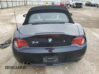 2008 BMW Z4 3.0si with VIN 4USBU535X8LX85696, listed as a Copart auction lot 70041534 with 87,989 mi miles and Salvage Title. Bid and sale history available at carsss.com. Image 6.