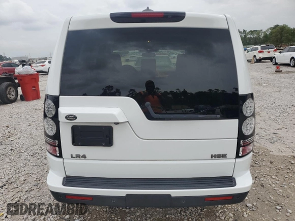 2015 Land Rover LR4 HSE with VIN SALAG2V62FA764520, listed as a Copart auction lot 50548675 with 33,540 mi miles and Salvage title. Bid and sale history available at DreamBid. Image 6.