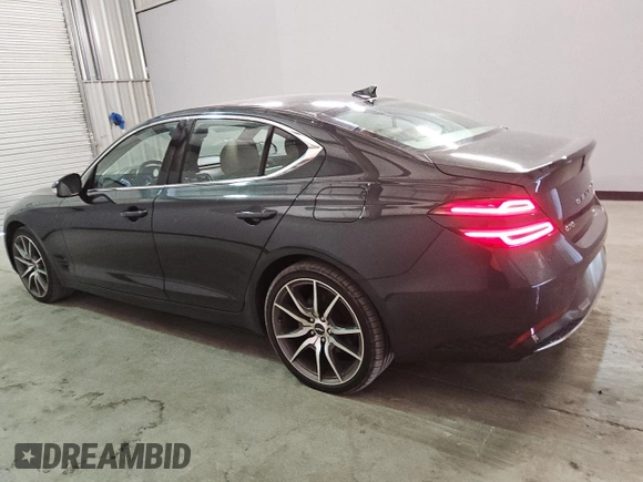 2023 Genesis G70 2.0T with VIN KMTG34TA0PU126980, listed as a Copart auction lot 79108654 with 37,534 mi miles and Clean Title. Bid and sale history available at DreamBid. Image 2.