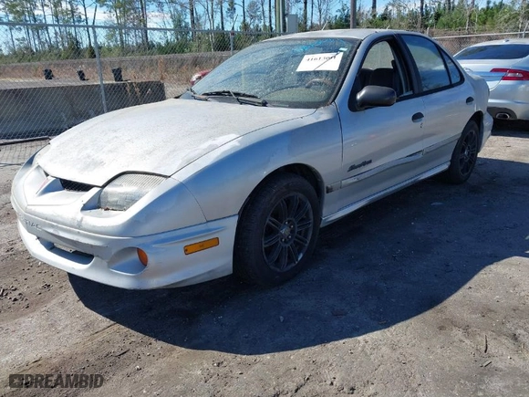 2000 Pontiac Sunfire SE with VIN 1G2JB5246Y7126527, listed as a IAAI auction lot 41613081 with 175,709 mi miles. Bid and sale history available at carsss.com. Image 2.