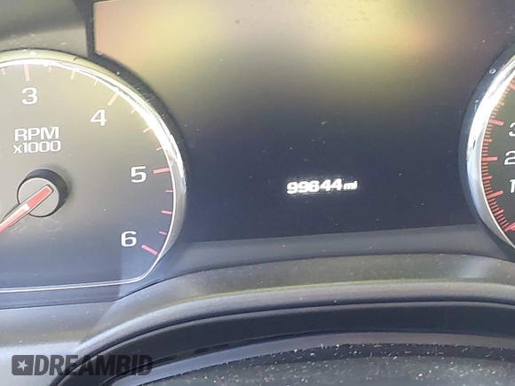 2015 GMC Sierra 1500 Denali z VIN 3GTP1WEC2FG201307, wystawiony jako IAAI lot #41931366 z przebiegiem 99 644 mil mil oraz . Historia ofert i sprzedaży dostępna na DreamBid. Obrazek 14.
