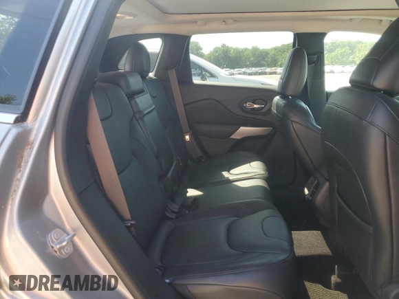 2017 Jeep Cherokee Overland with VIN 1C4PJMJS2HW584851, listed as a Copart auction lot 61738325 with 34,582 mi miles and Salvage title. Bid and sale history available at DreamBid. Image 11.