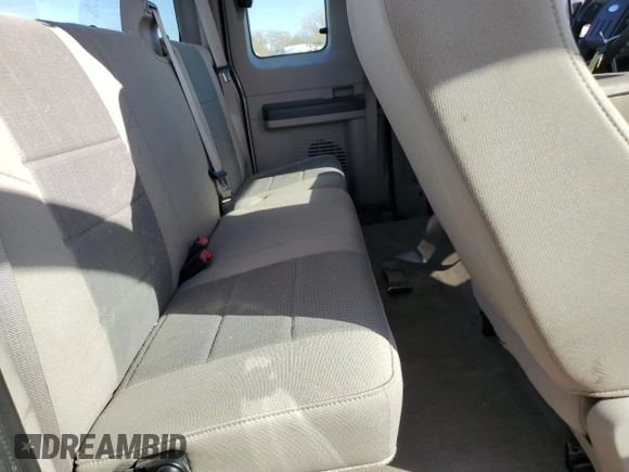 2008 Ford F-350 XL with VIN 1FTWX31518ED64699, listed as a Copart auction lot 77196904 with 114,591 mi miles and Salvage Title. Bid and sale history available at DreamBid. Image 10.